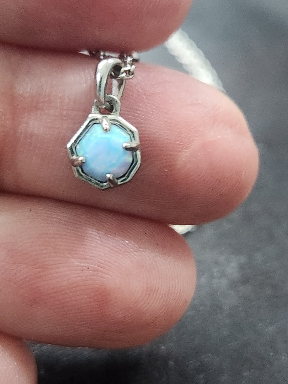 Kendra Scott Nola Necklace, Rhodium, Light Blue Kyocera Opal, preloved - Picture 7 of 9